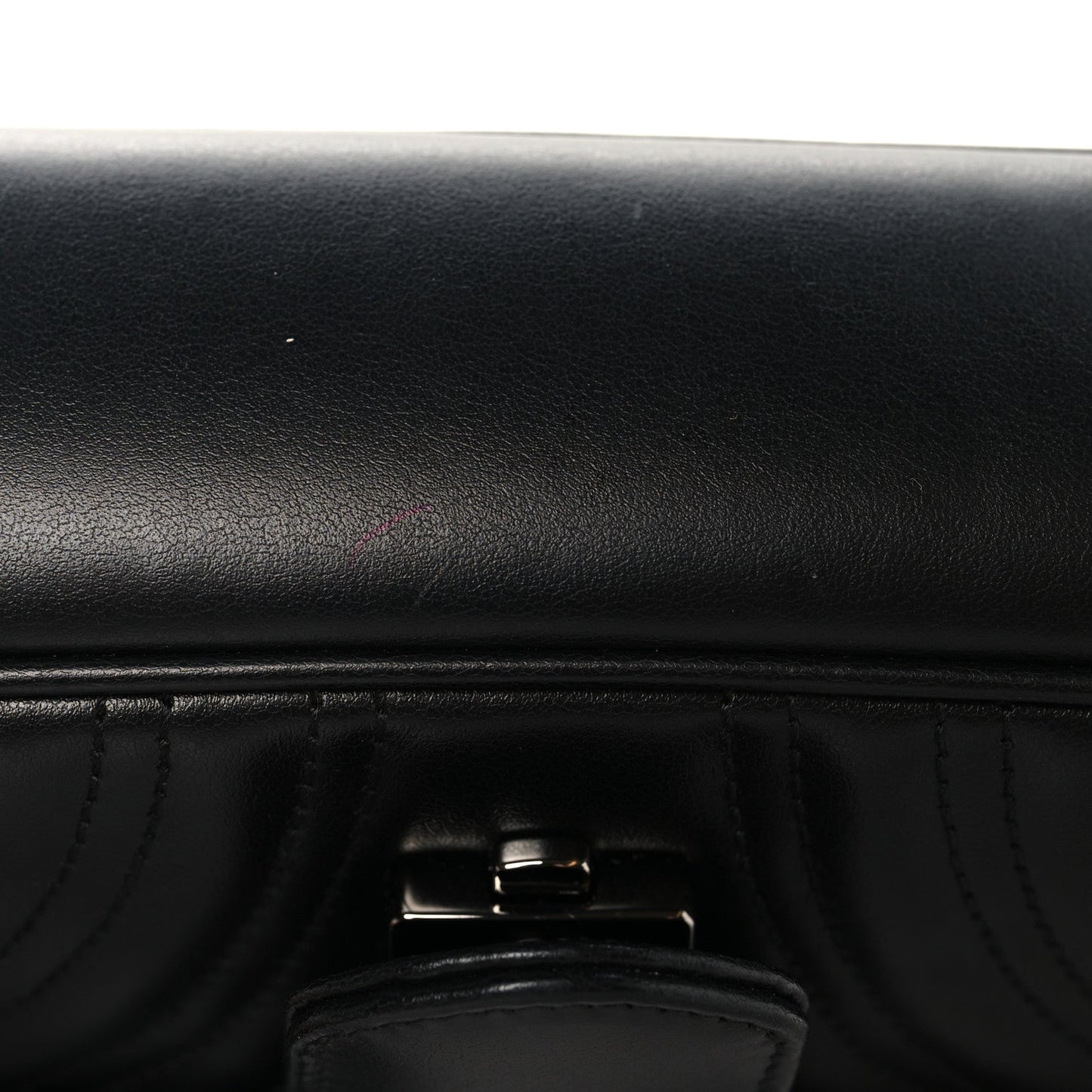 Calfskin Matelasse Monochrome Mini GG Marmont Shoulder Bag Black