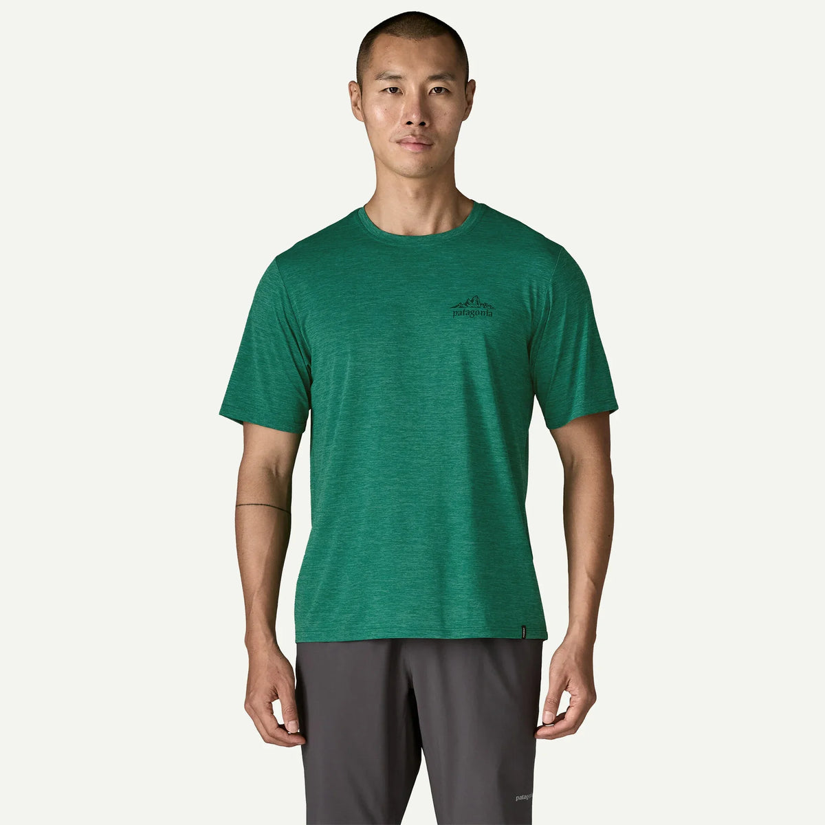 Patagonia Cap Cool Daily Shirt – Men’s Performance T-Shirt Cloud Crag Graphic