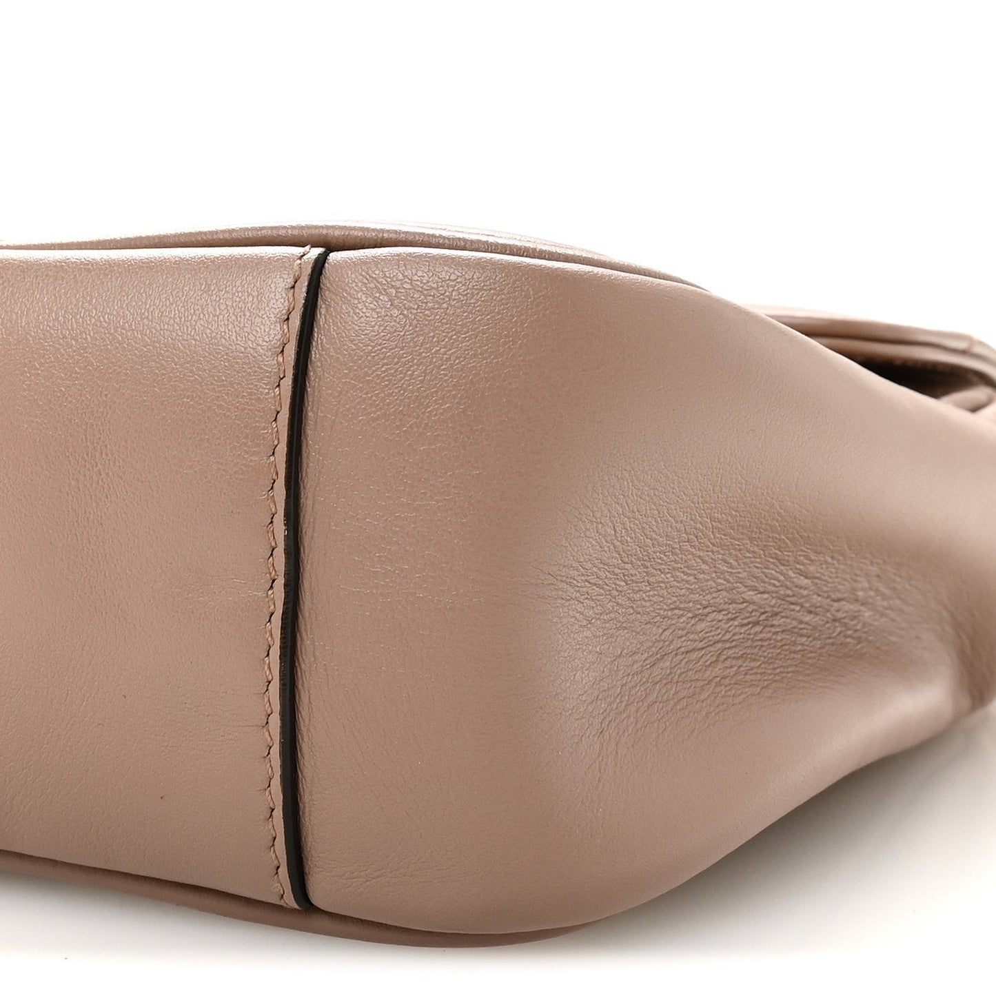 Calfskin Matelasse Small GG Marmont Shoulder Bag Porcelain Rose