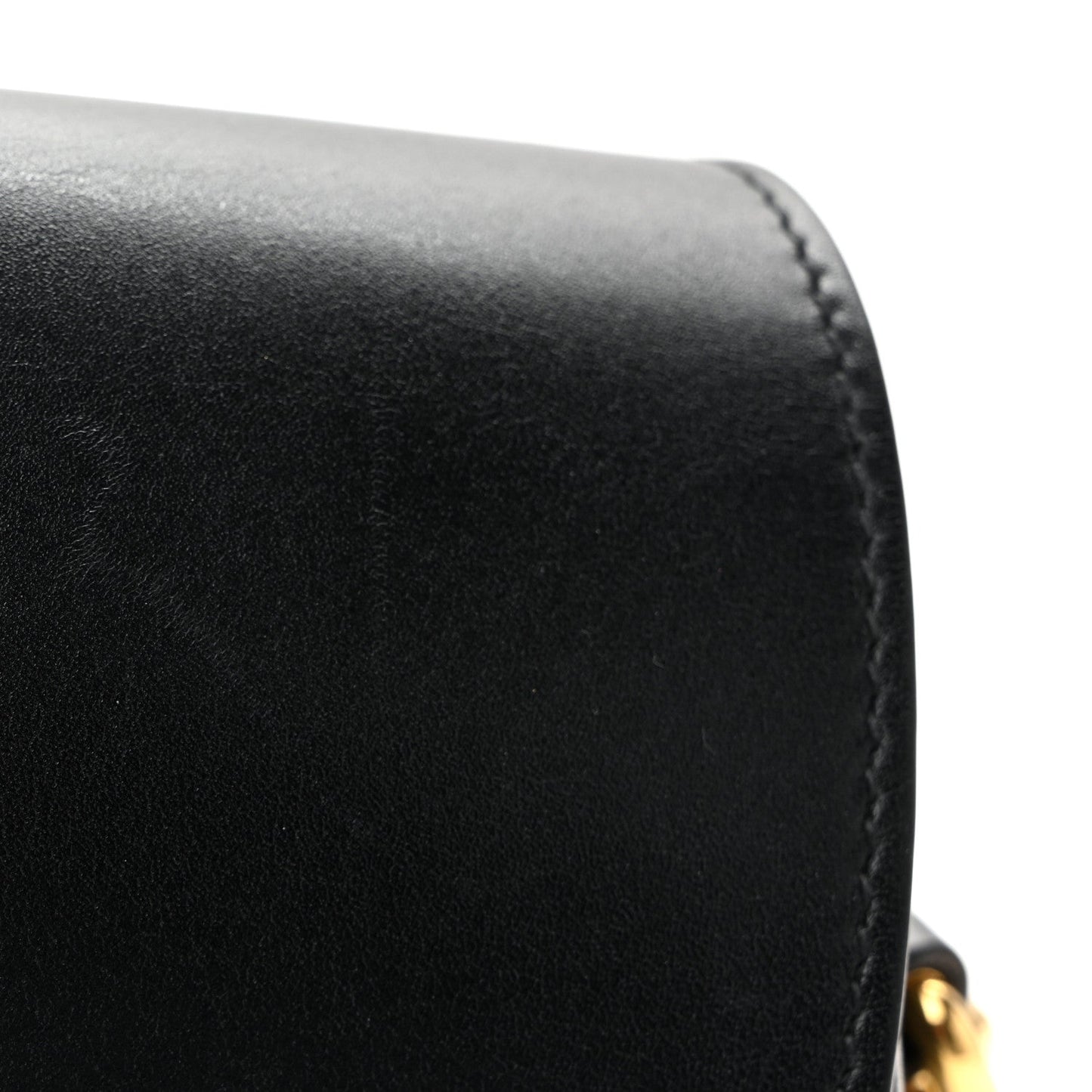 Box Calfskin Medium Bobby Flap Black