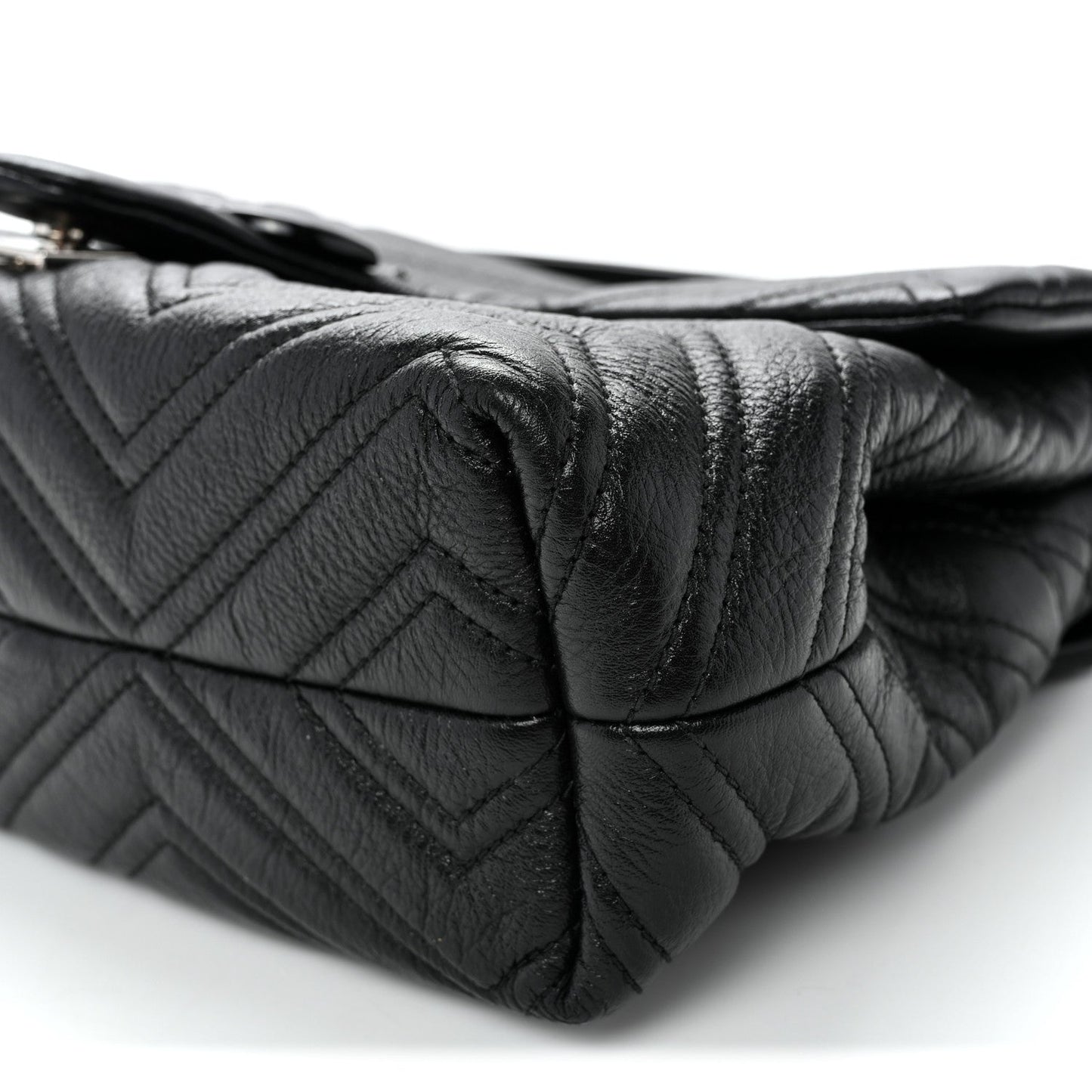 Soft Calfskin Matelasse Medium GG Marmont Shoulder Bag Black