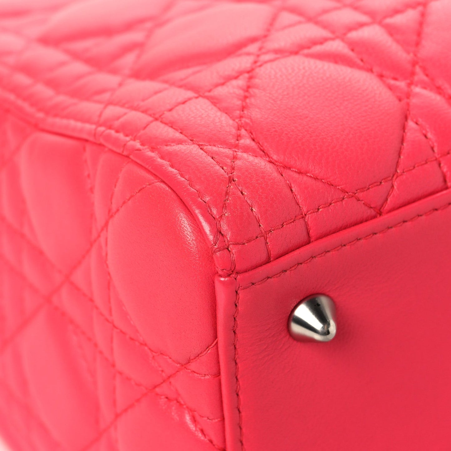 Lambskin Cannage Medium Lady Dior Pink