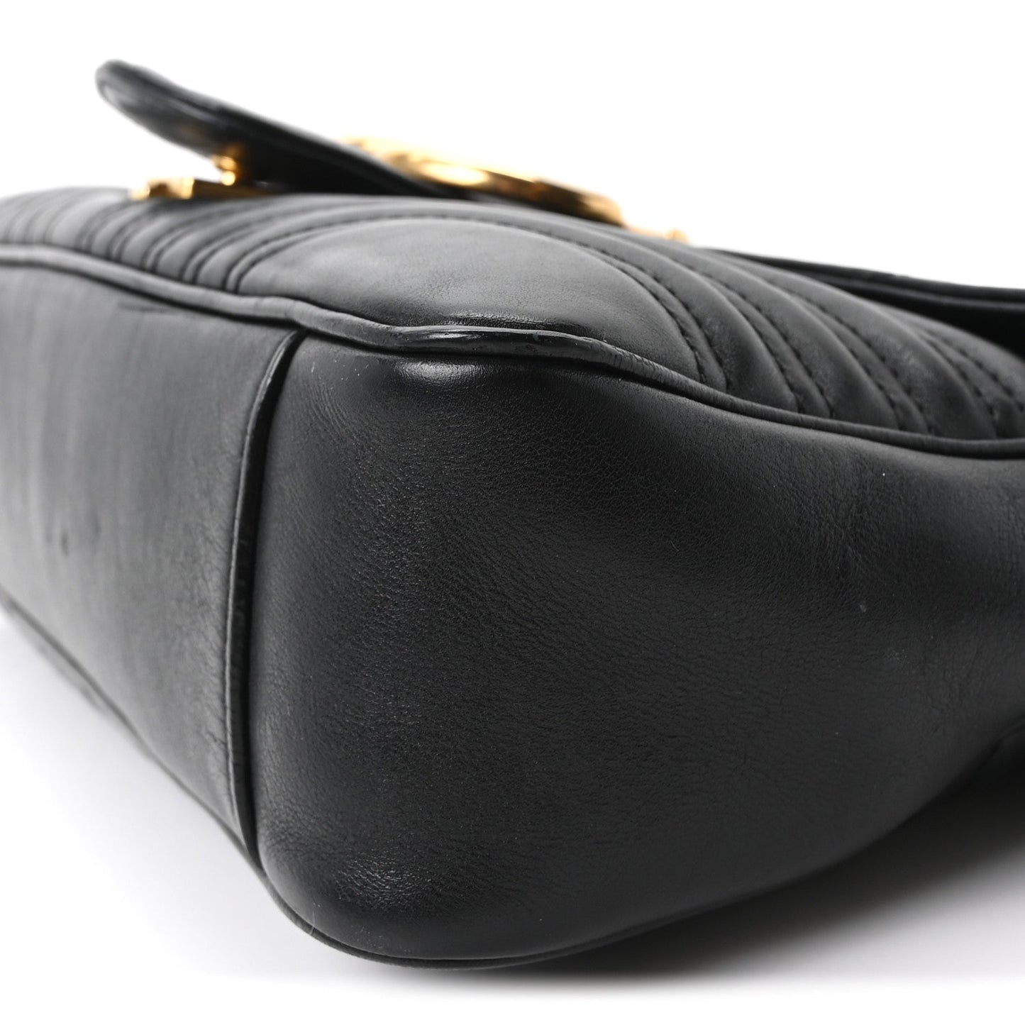 Calfskin Matelasse Medium GG Marmont Shoulder Bag Black