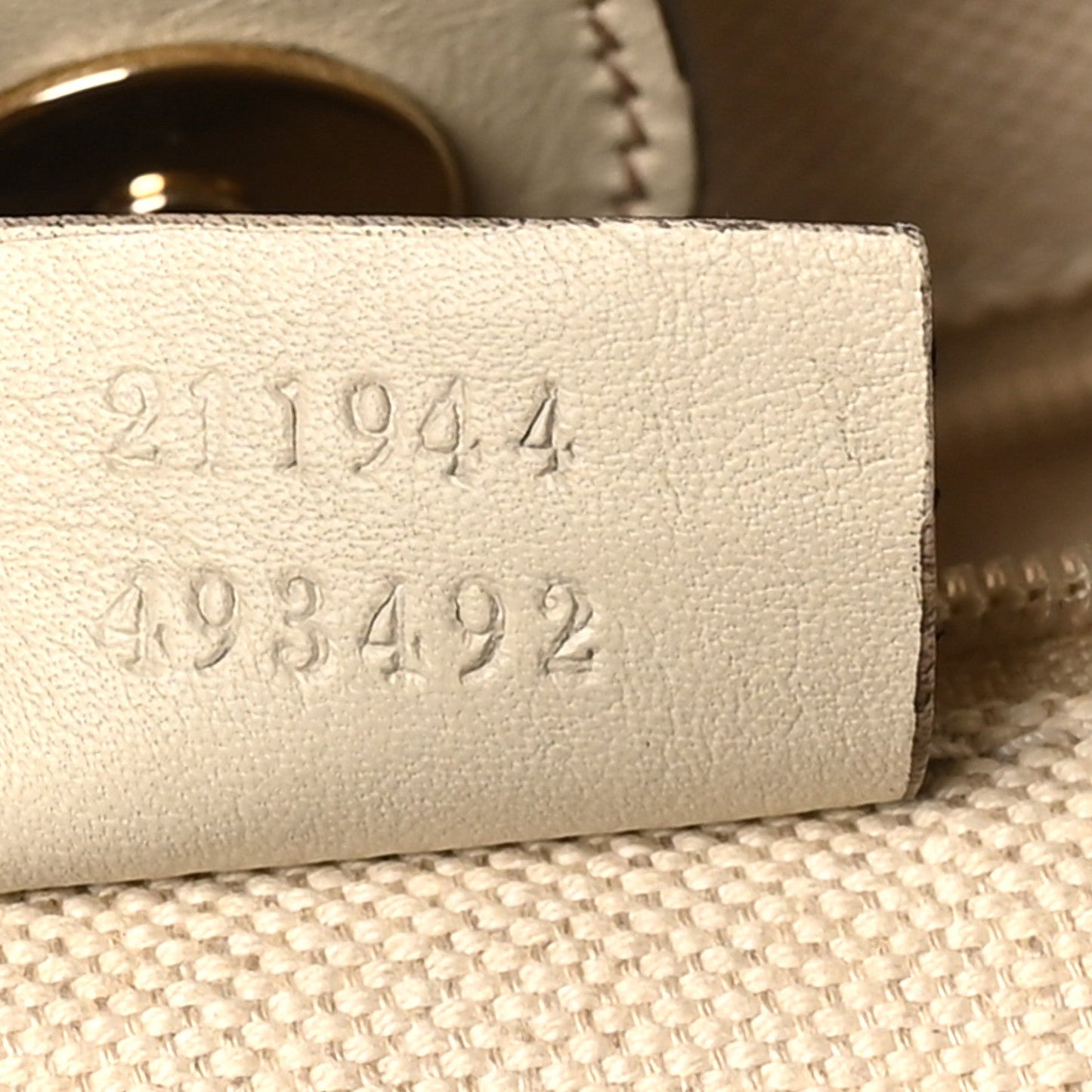 Guccissima Medium Sukey Tote Mystic White