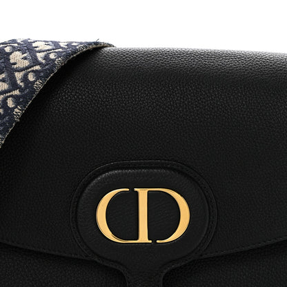 Grained Calfskin Large Bobby Flap Black