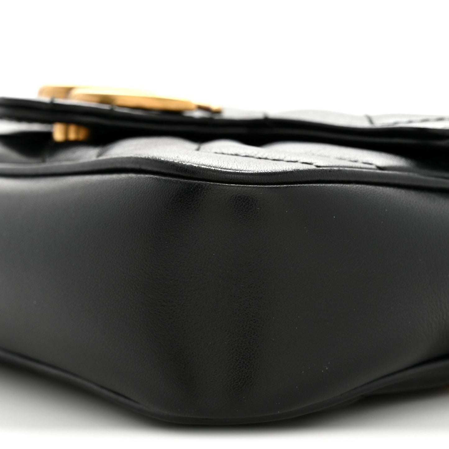 Calfskin Matelasse Super Mini GG Marmont Shoulder Bag Black