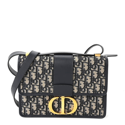 Oblique 30 Montaigne Flap Bag Blue