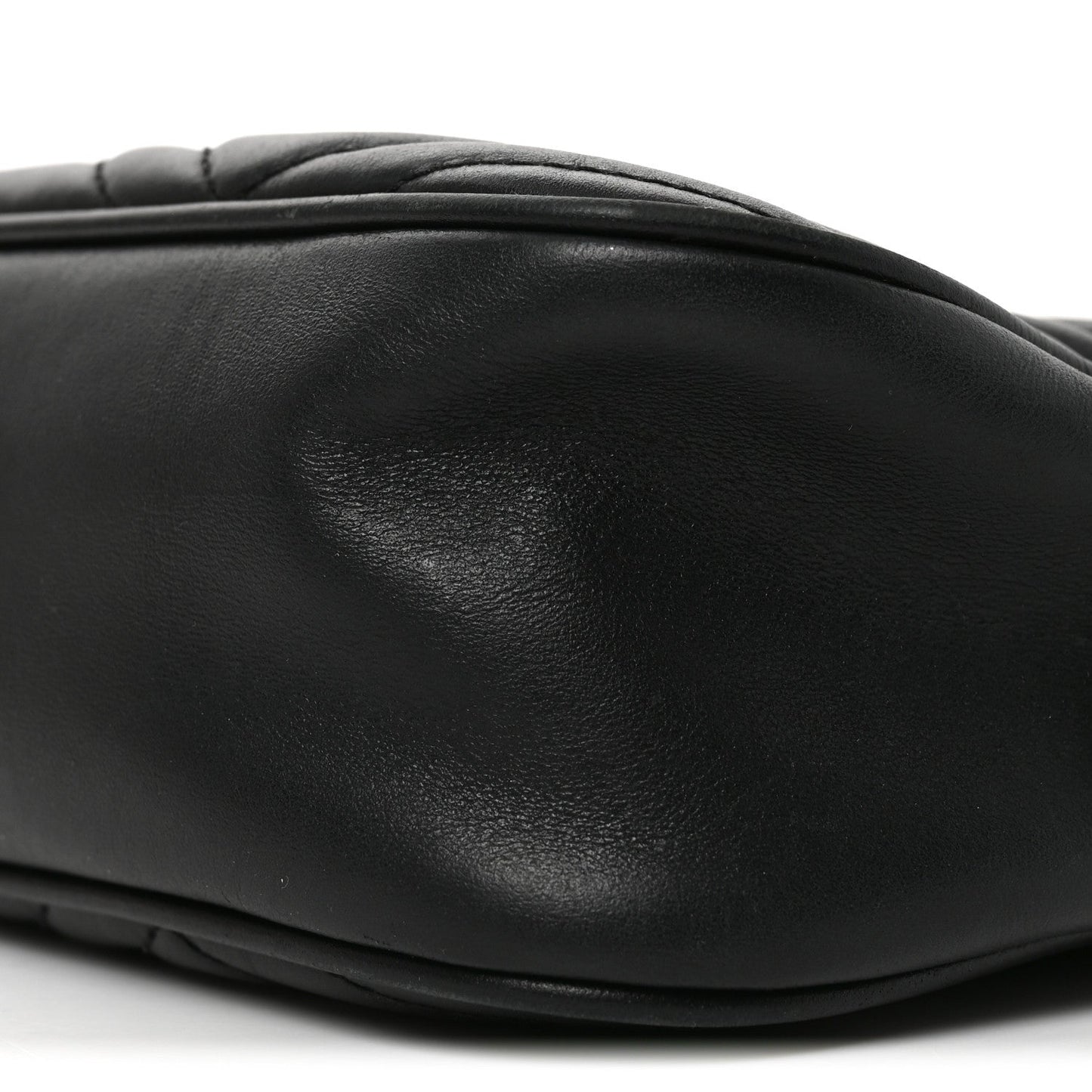 Calfskin Matelasse Small GG Marmont Chain Shoulder Bag Black