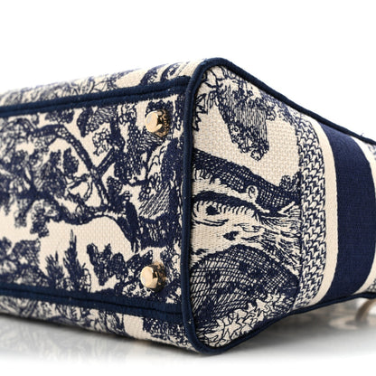 Toile de Jouy Embroidered Medium Lady D-Lite Blue