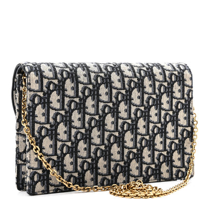 Oblique Saddle Chain Pouch Blue