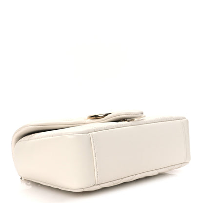 Lambskin Matelasse Medium GG Marmont Shoulder Bag White