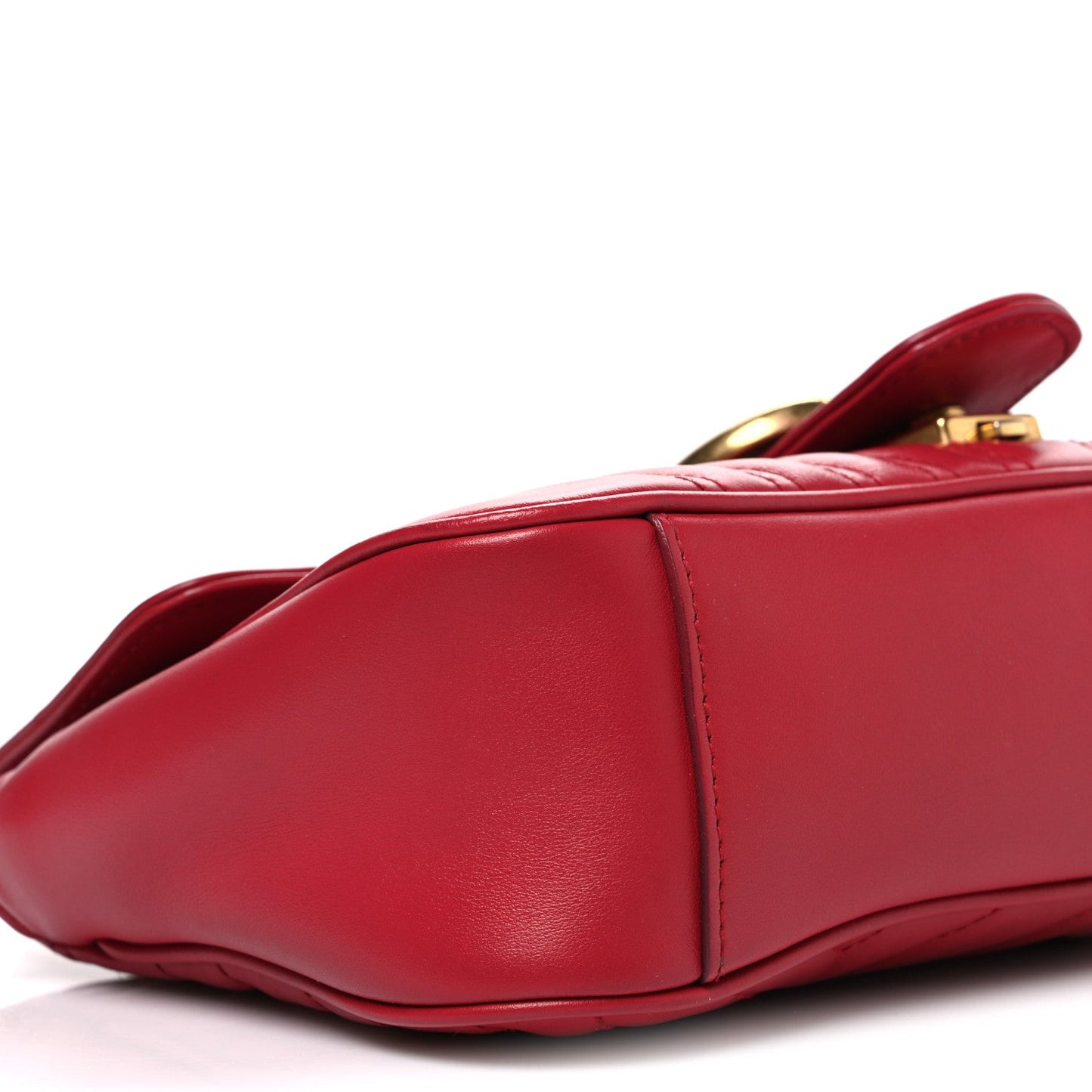 Calfskin Matelasse Small GG Marmont Shoulder Bag Hibiscus Red