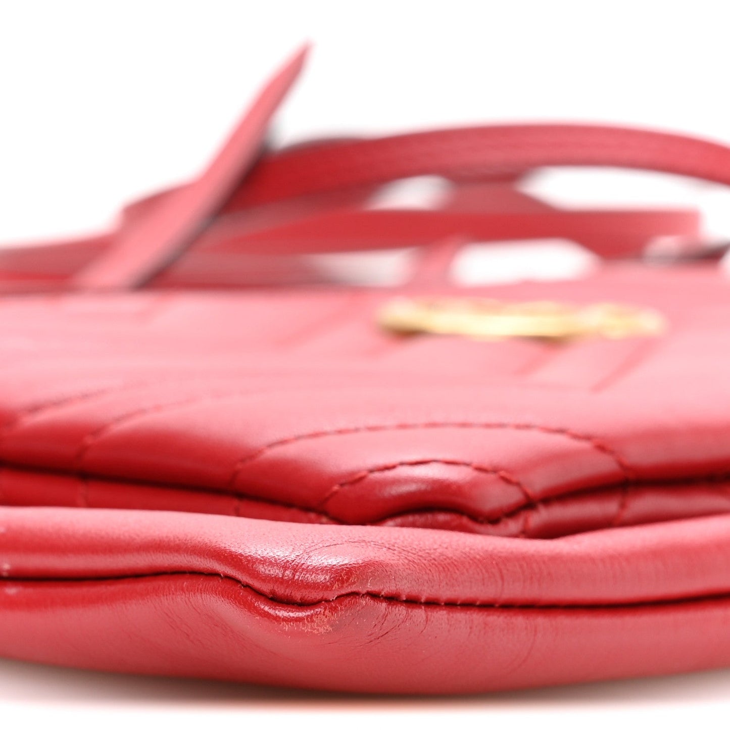 Calfskin Matelasse Small GG Marmont Double Zip Shoulder Bag Hibiscus Red