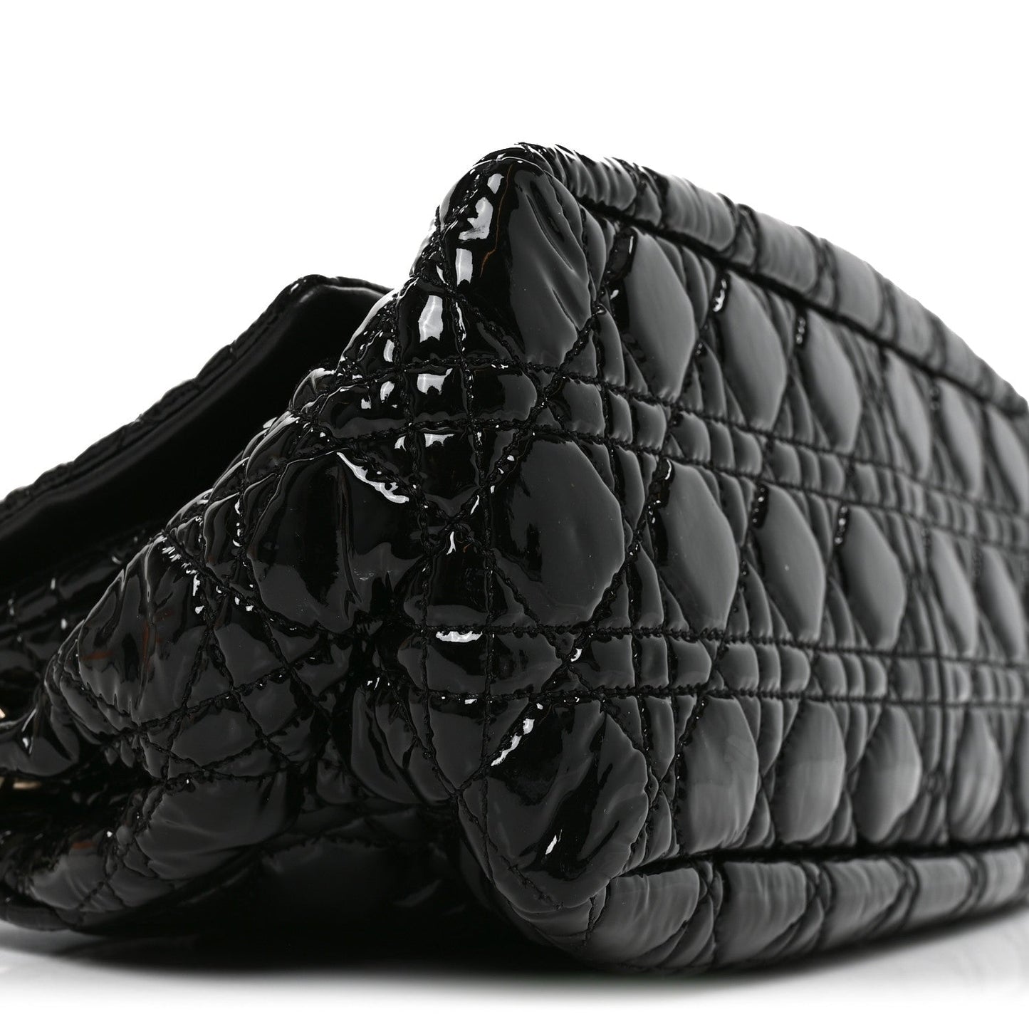 Patent Cannage New Lock Flap Black