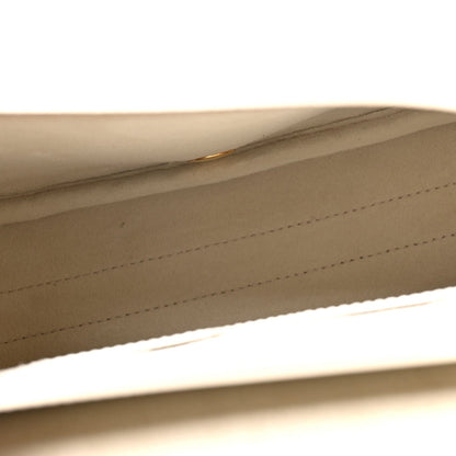Box Calfskin Medium Bobby Flap Latte