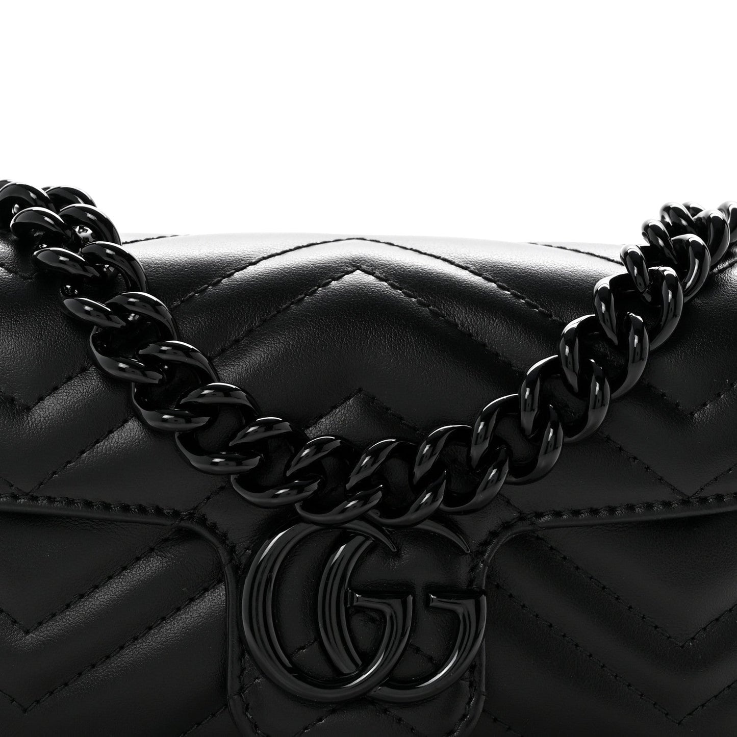 Calfskin Matelasse Monochrome GG Marmont Chain Belt Bag Black