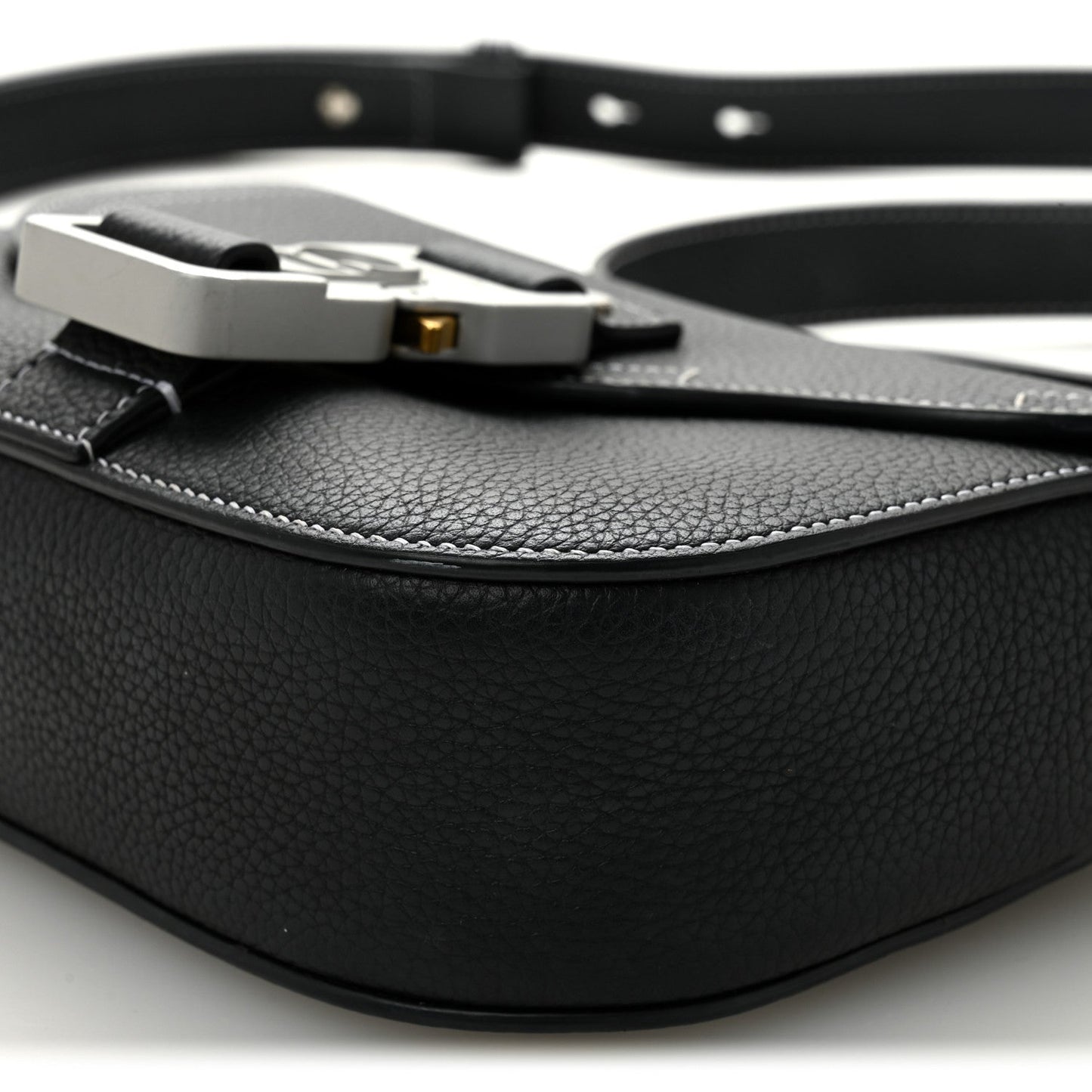 Grained Calfskin Saddle Messenger Bag With Strap Black