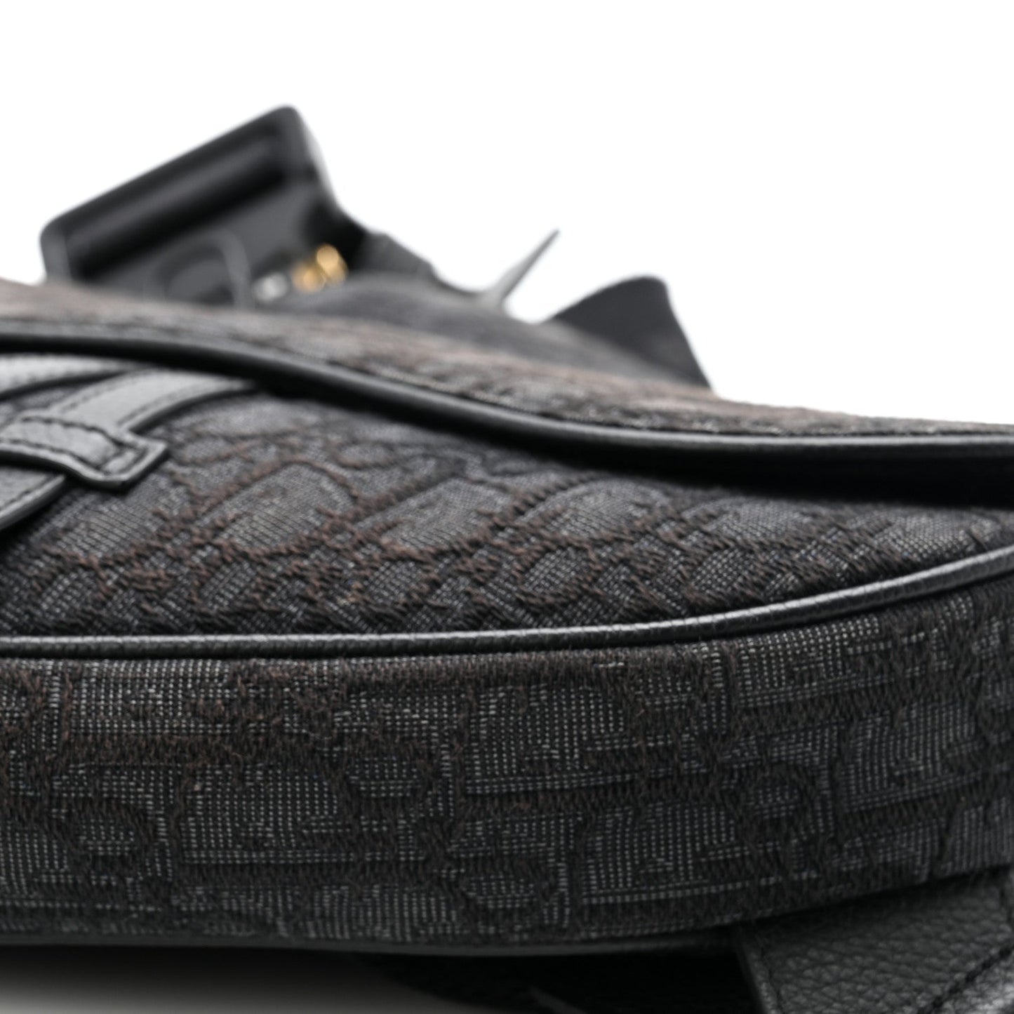 Oblique Mens Saddle Bag Black Blue