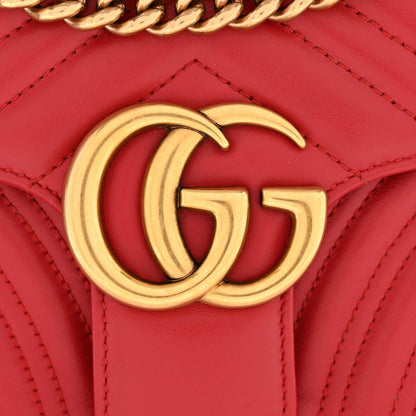 Calfskin Matelasse Small GG Marmont Shoulder Bag Hibiscus Red