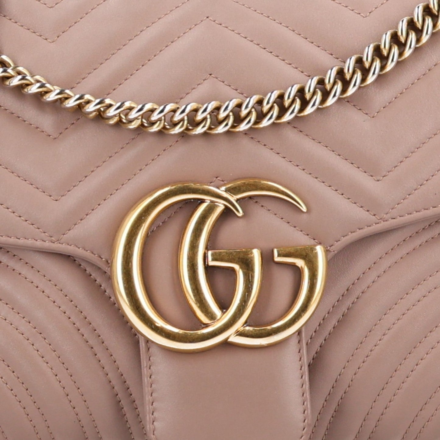 Calfskin Matelasse Medium GG Marmont Shoulder Bag Porcelain Rose