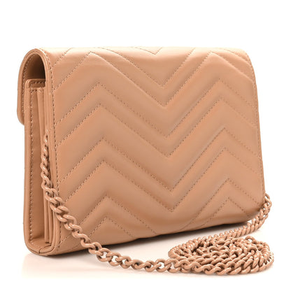Calfskin Matelasse Monochrome GG Marmont Chain Wallet Camelia