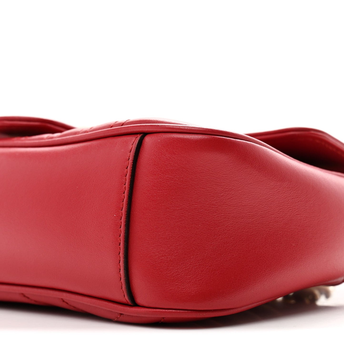 Calfskin Matelasse Mini GG Marmont Shoulder Bag Hibiscus Red