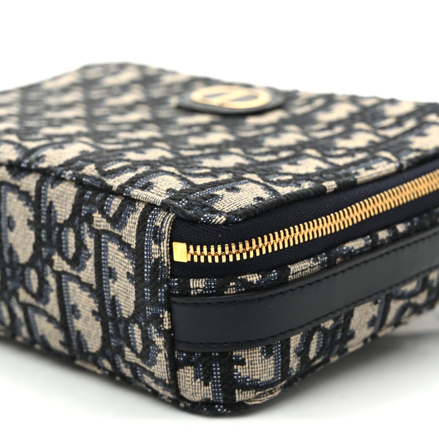 Oblique 30 Montaigne Top Handle Box Bag Blue