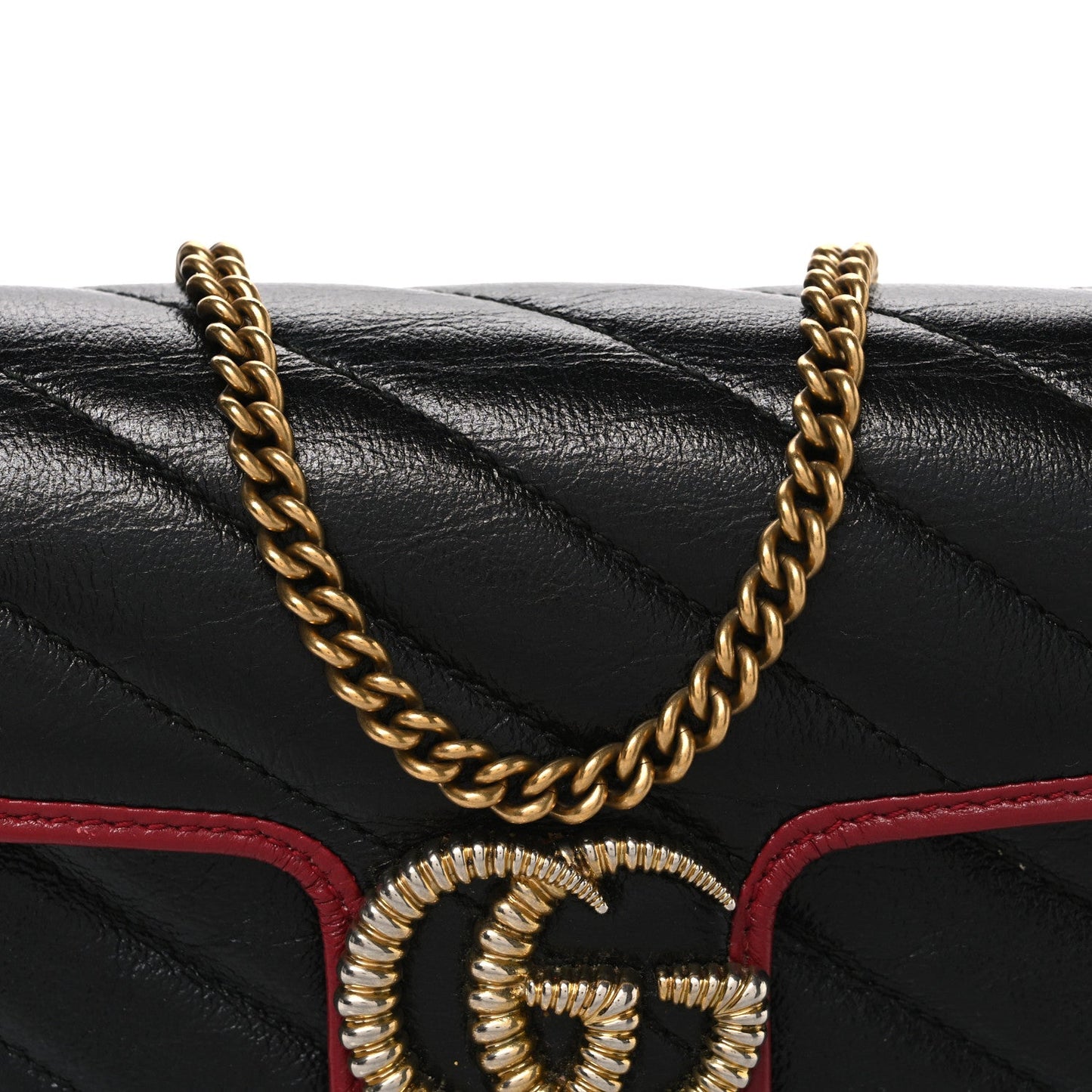 Vintage Effect Calfskin Matelasse Diagonal Super Mini Torchon GG Marmont Shoulder Bag Black Romantic Cherry