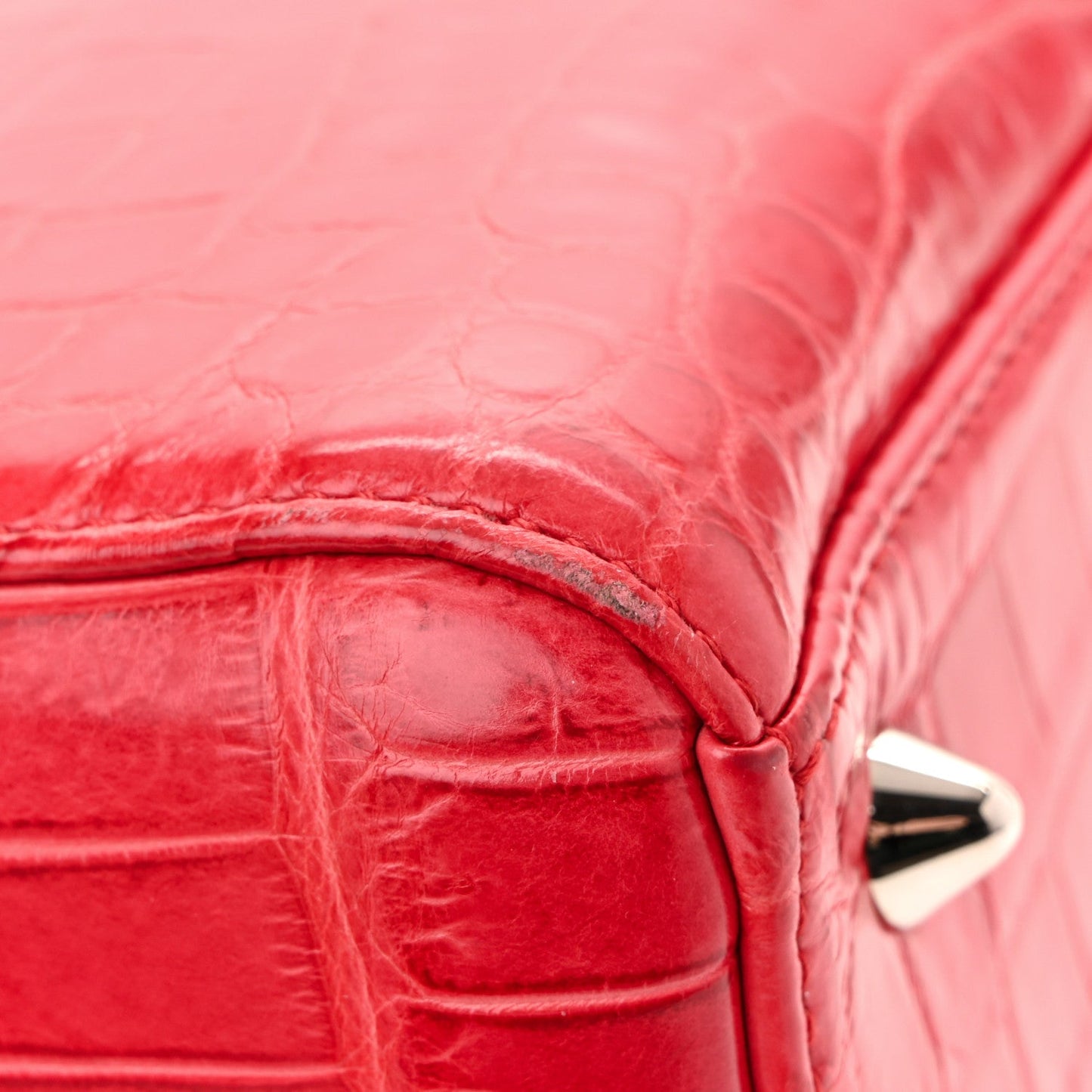 Alligator Medium Lady Dior Red