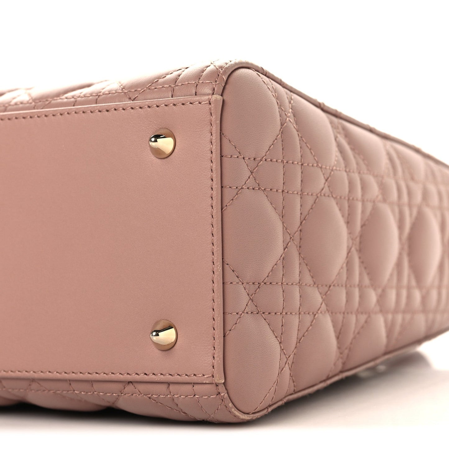 Lambskin Cannage Medium Lady Dior Fard