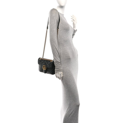 Calfskin Matelasse Small GG Marmont Shoulder Bag Black
