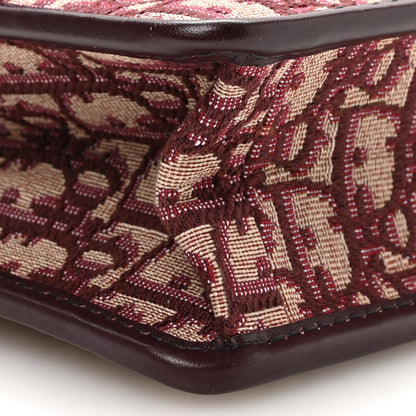 Oblique 30 Montaigne Flap Bag Burgundy