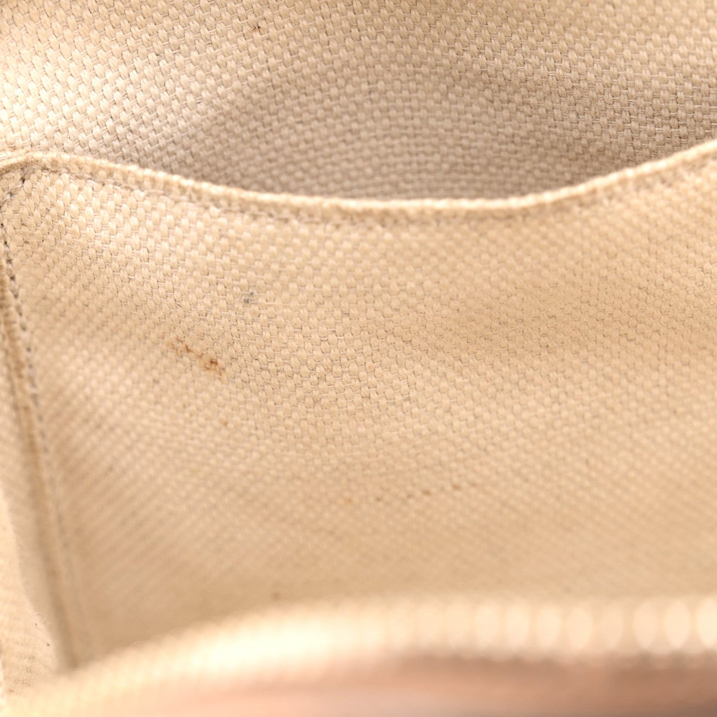 Pebbled Calfskin Small Soho Disco Bag Camelia
