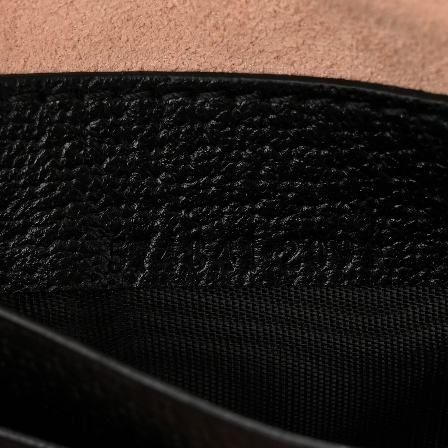 Textured Calfskin Web Ophidia Round Wrist Wallet Black