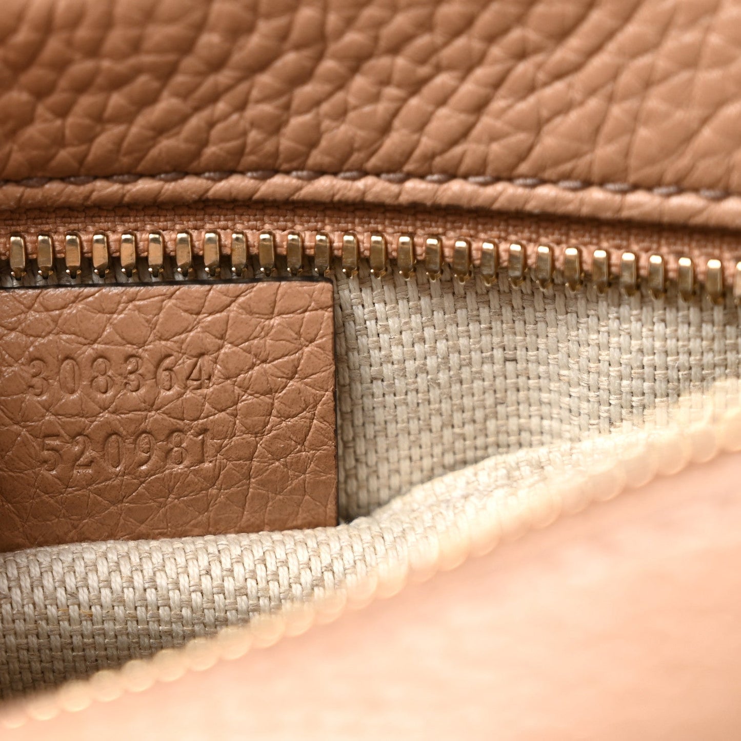Pebbled Calfskin Small Soho Disco Bag Camelia