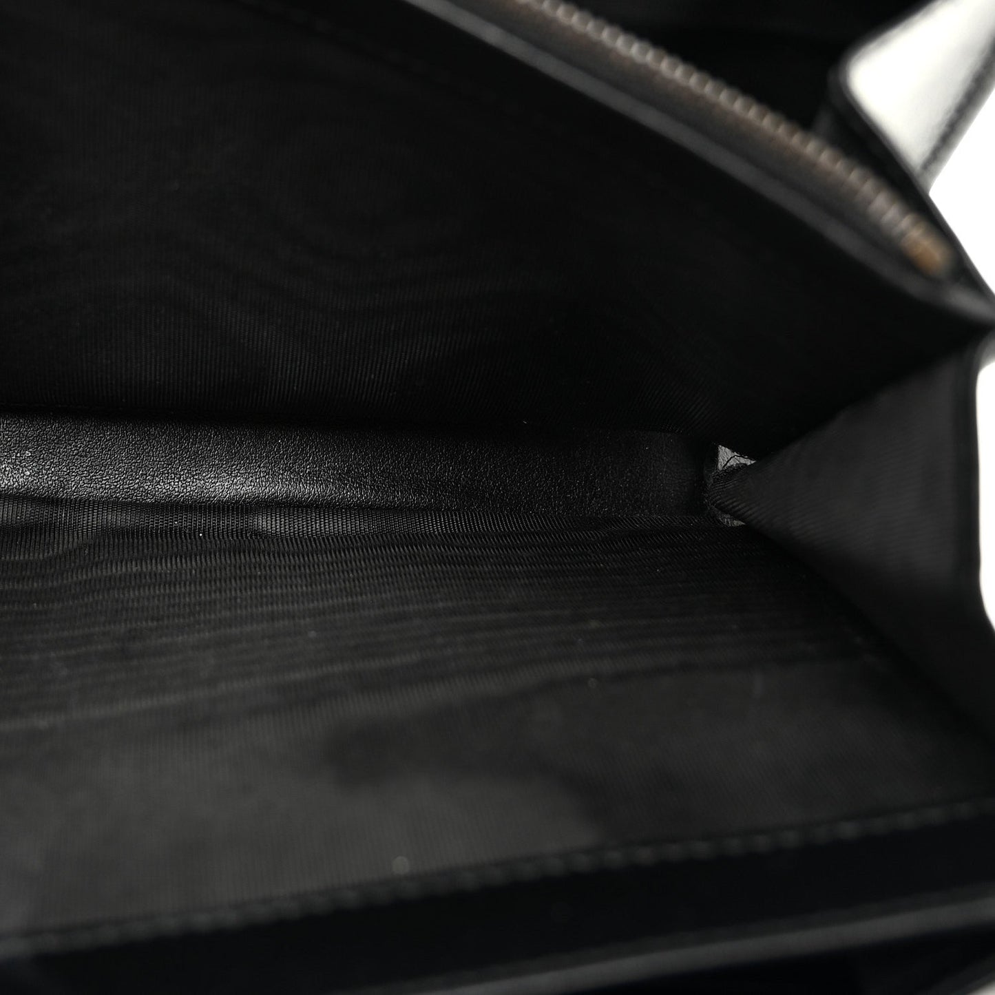 Calfskin Matelasse GG Marmont Chain Wallet Black