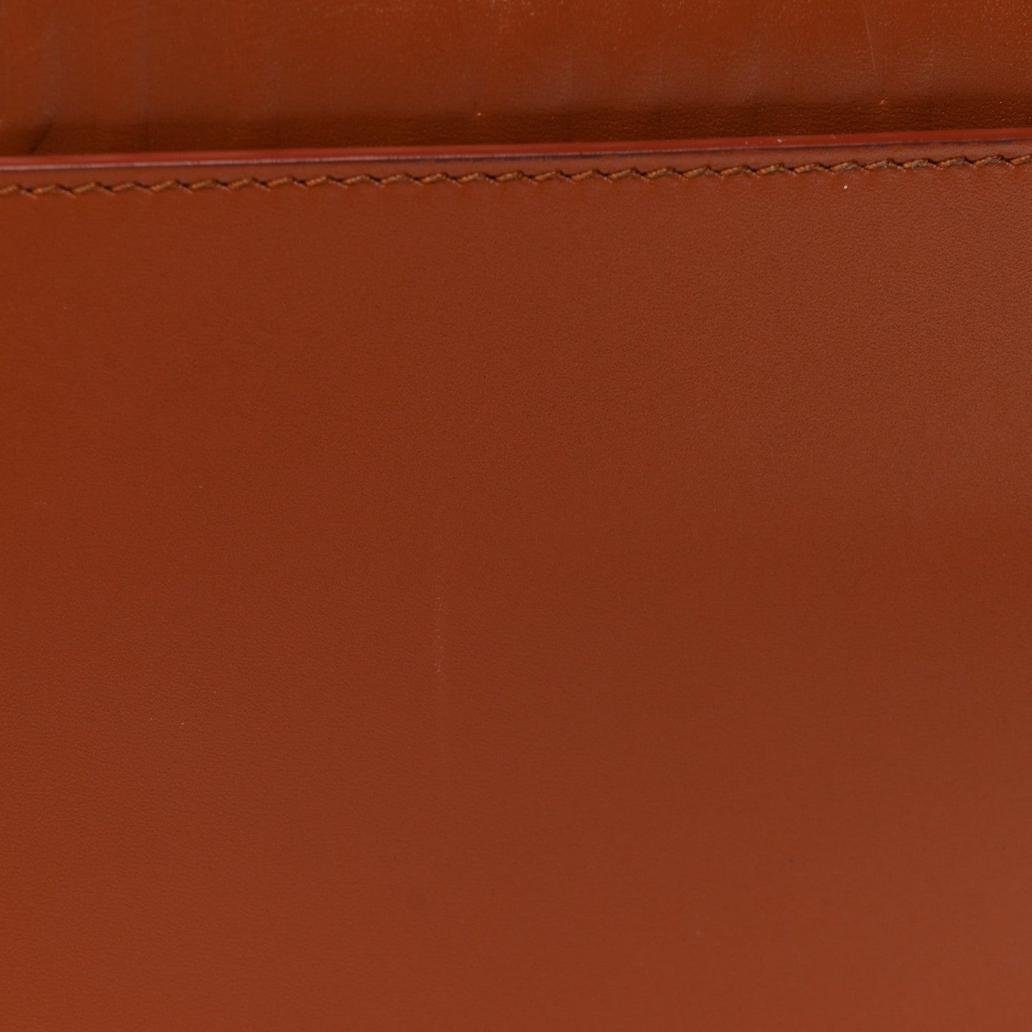 Box Calfskin Medium Bobby Flap Dark Tan