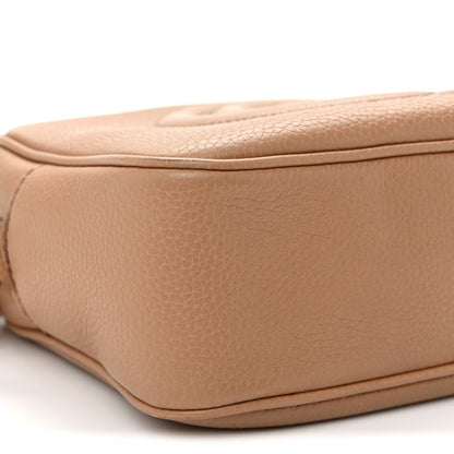 Pebbled Calfskin Small Soho Disco Bag Camelia
