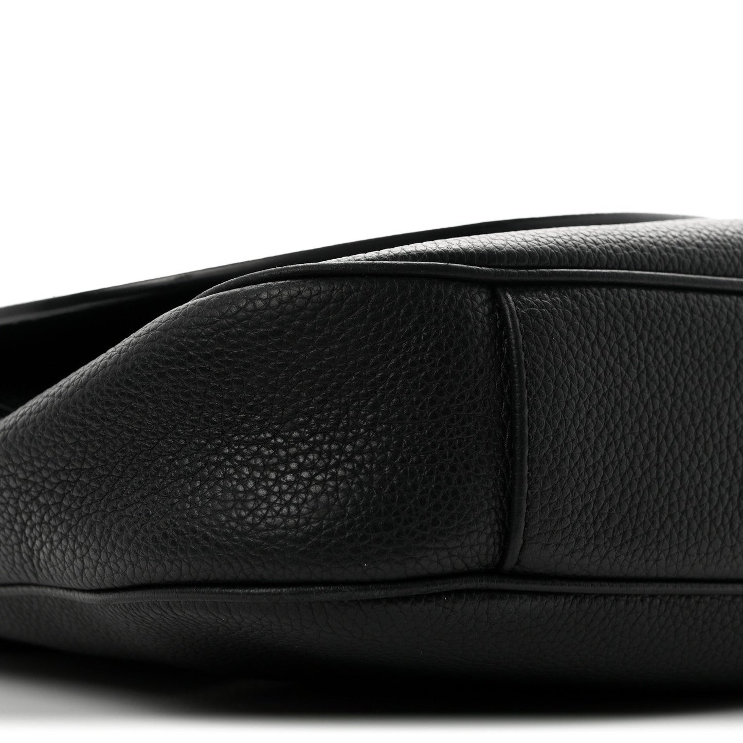 Grained Calfskin Saddle Messenger Bag Black