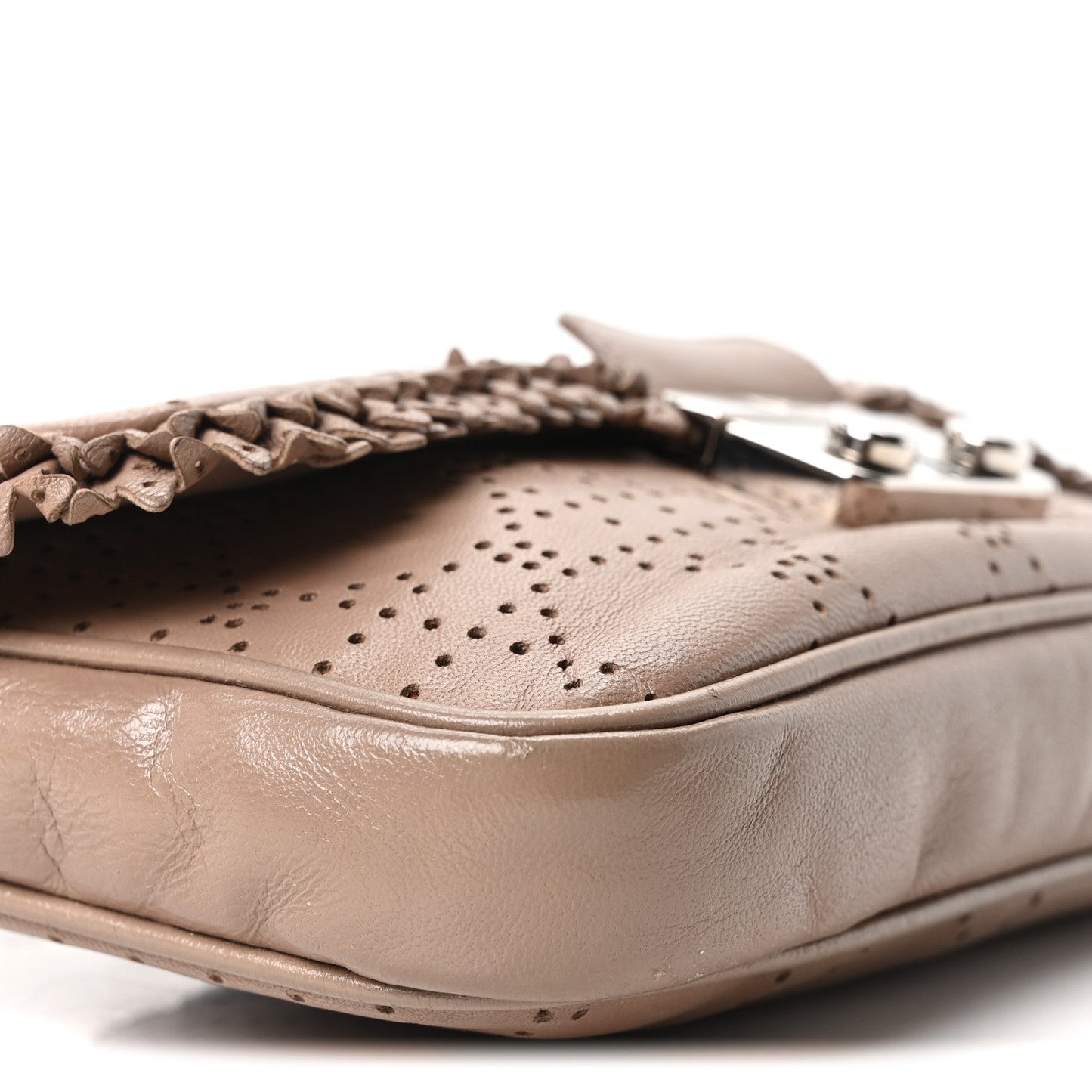 Lambskin Cannage Ruffle New Lock Flap Beige