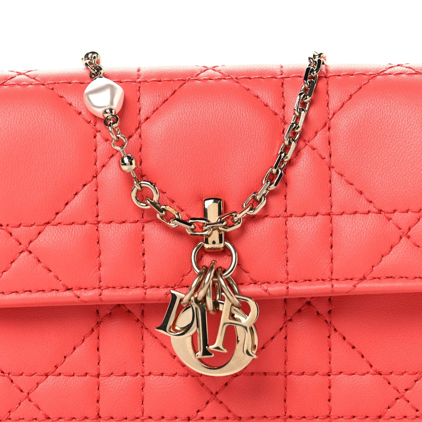 Lambskin Cannage Miss Dior Glycine Wallet on Chain Pink