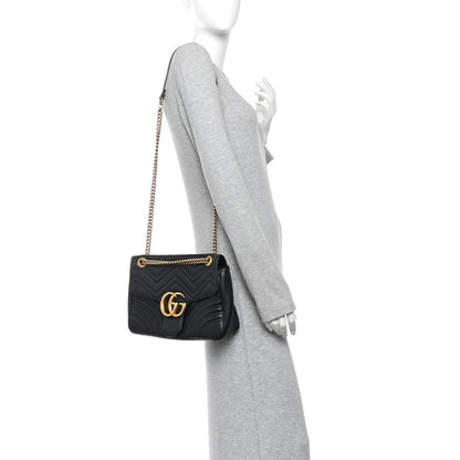 Calfskin Matelasse Medium GG Marmont Shoulder Bag Black