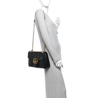 Calfskin Matelasse Medium GG Marmont Shoulder Bag Black