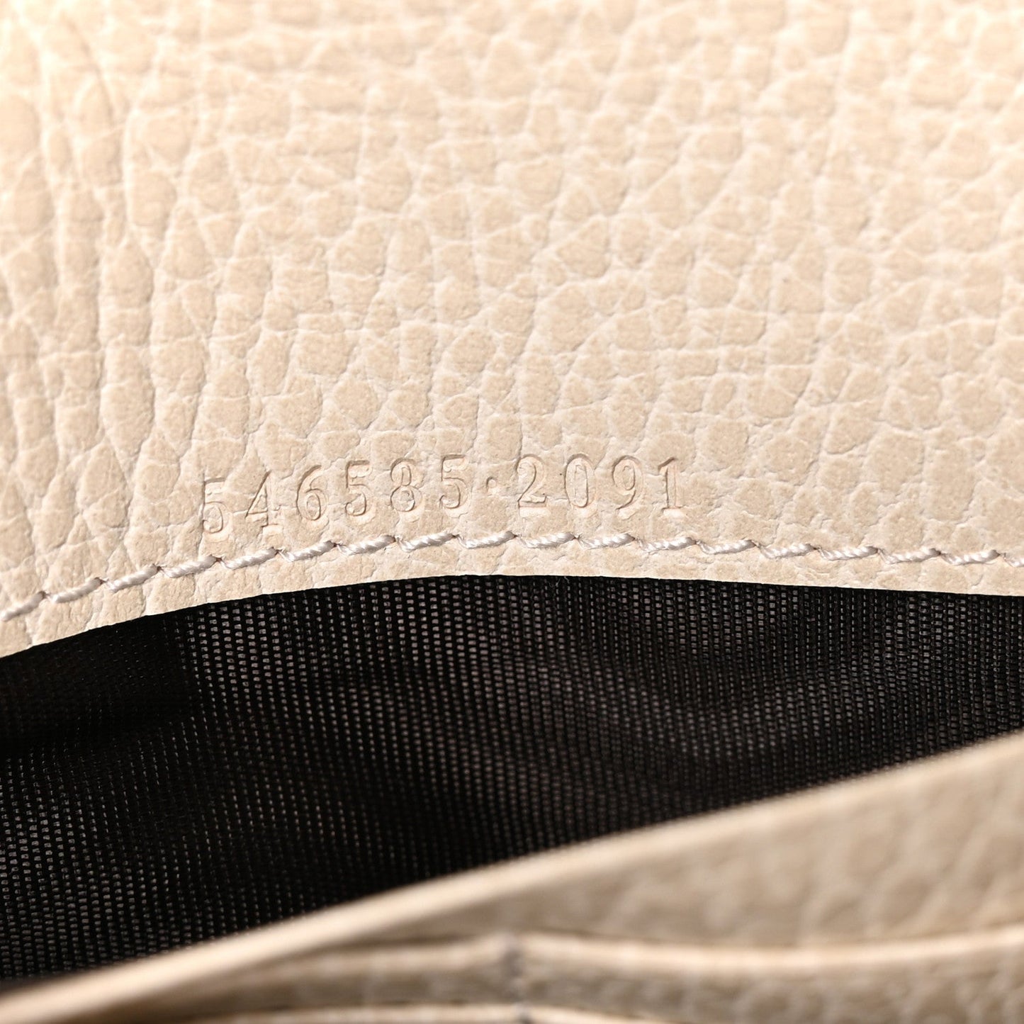 Dollar Calfskin GG Supreme Monogram Petite GG Marmont Wallet Chain Bag Mystic White Beige Ebony Mystic White Beige Ebony