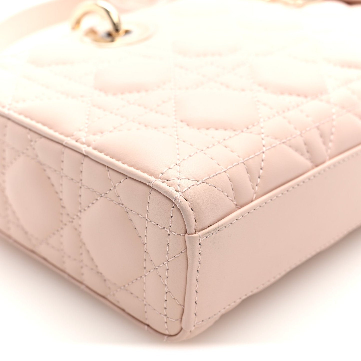 Lambskin Cannage Medium Lady D-Joy Powder Pink