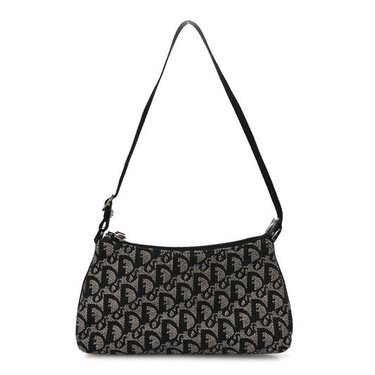Monogram Shoulder Bag Pochette Black