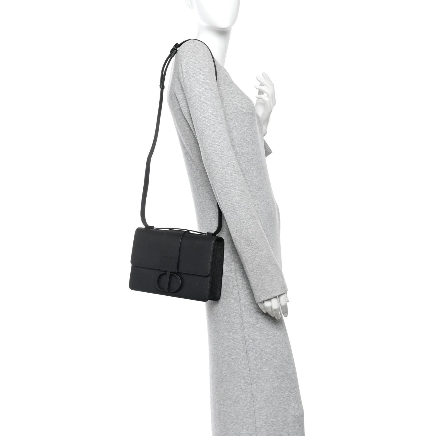 Ultra Matte Grained Calfskin 30 Montaigne Flap Bag Black