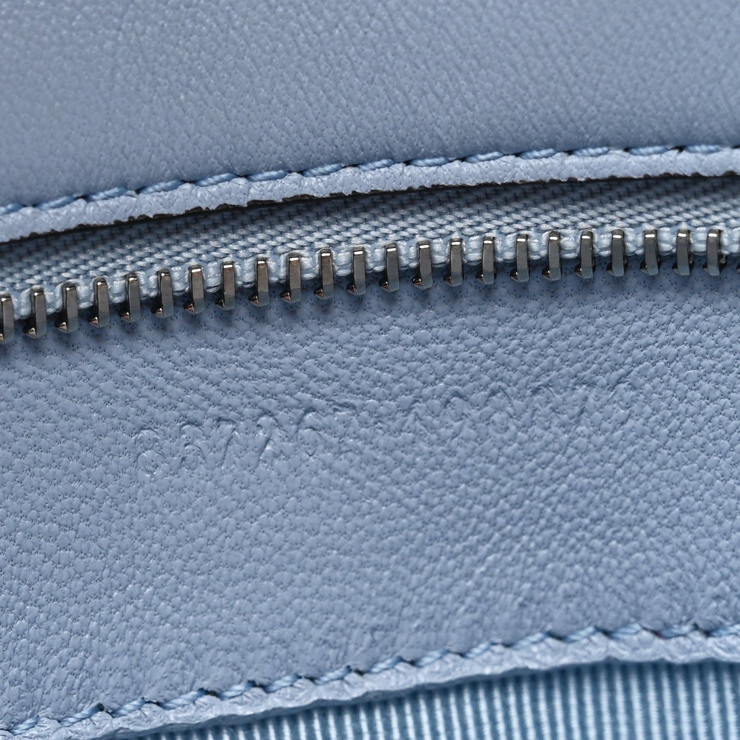 Lambskin Matelasse Medium GG Marmont Shoulder Bag Light Blue