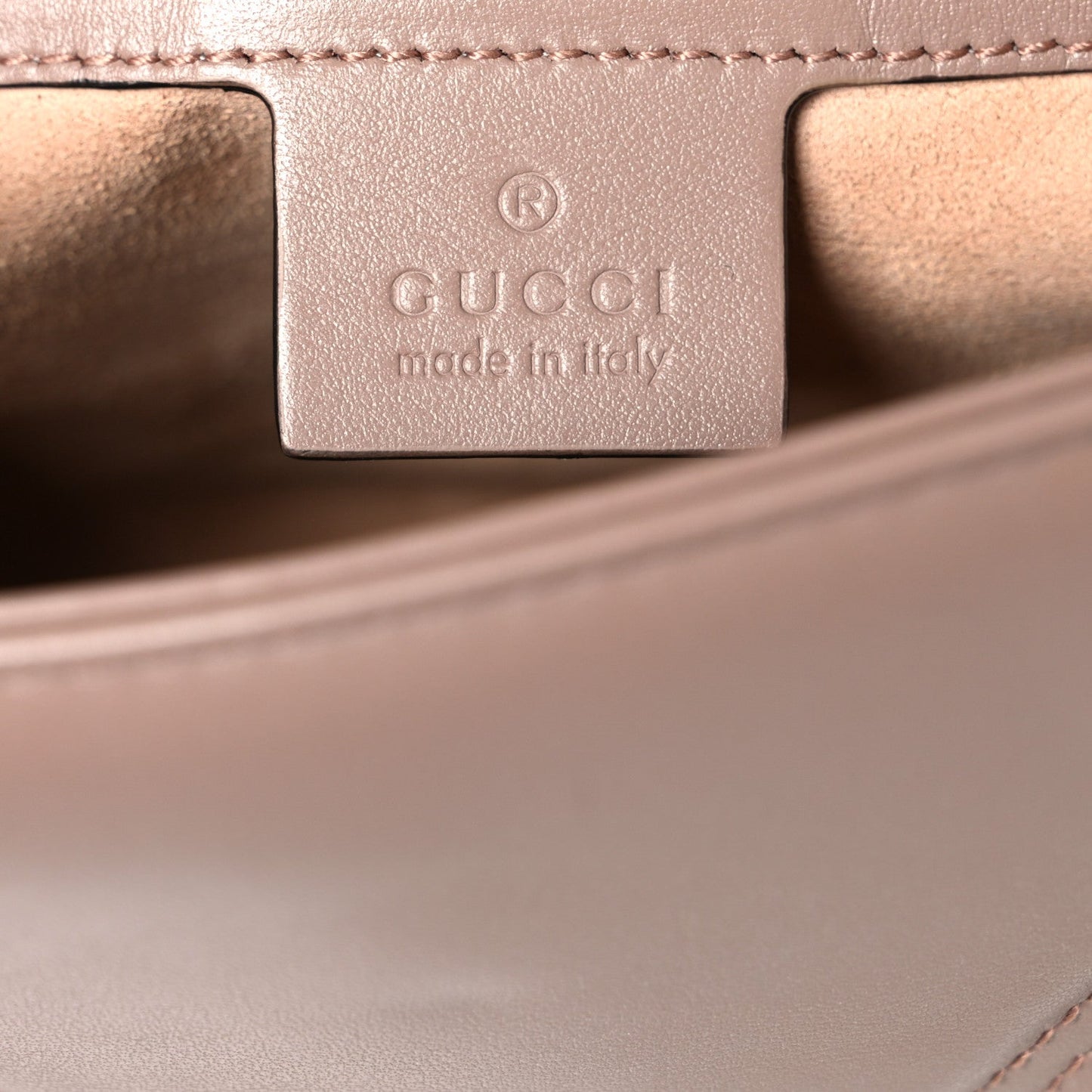 Calfskin Matelasse Small GG Marmont Shoulder Bag Porcelain Rose