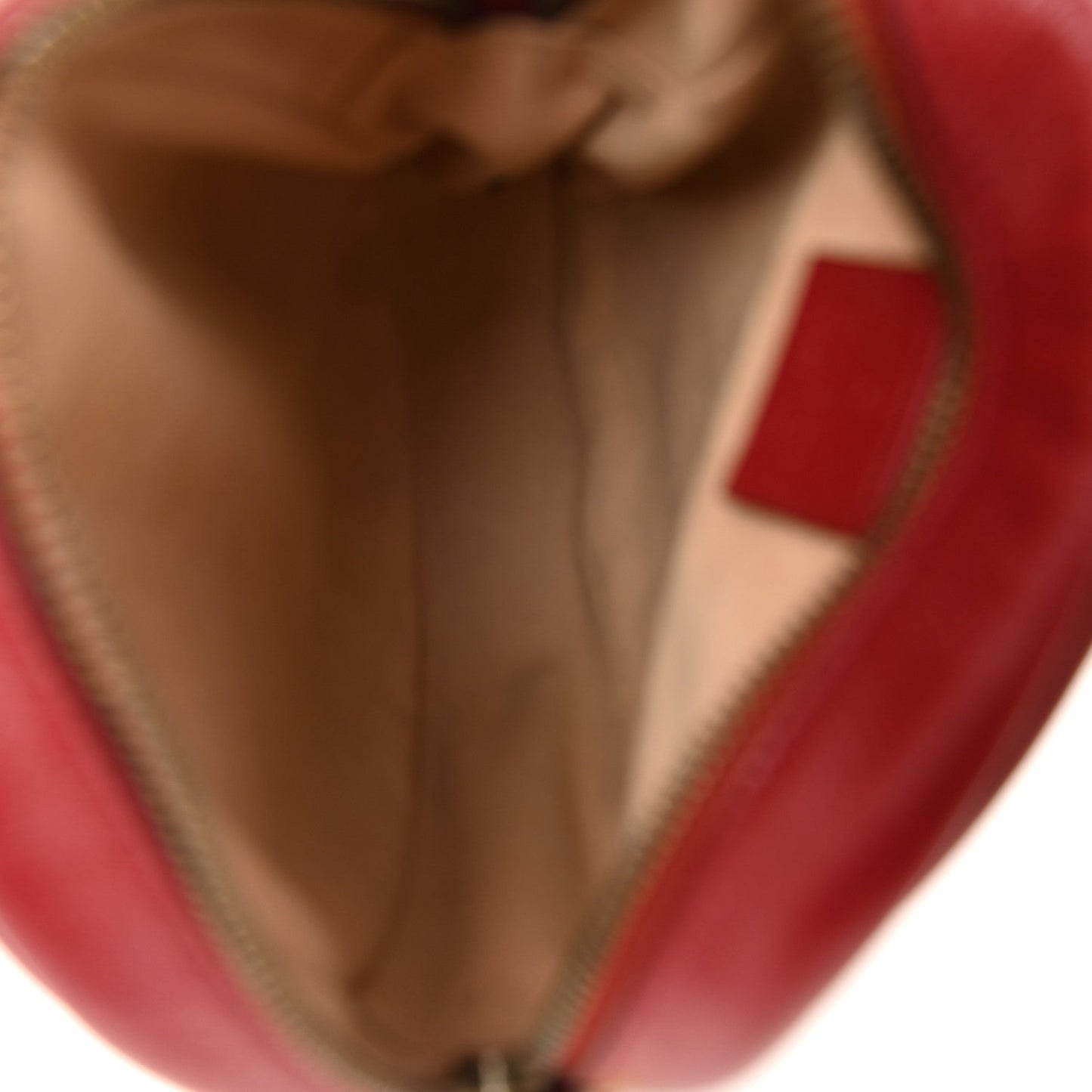 Glazed Calfskin Matelasse Heart Mini GG Marmont Round Shoulder Bag Romantic Cerise